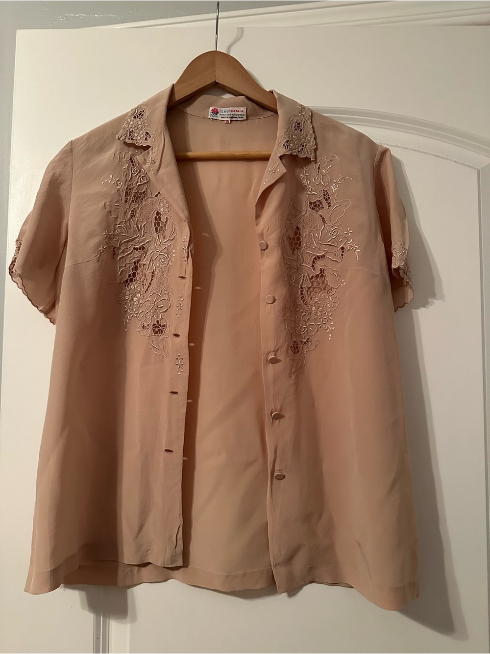 100% Silk Vintage Embroidered Short-Sleeve Button-Down Blouse — Blush Pink